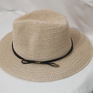 Twig & Arrow Women's Cream Wide Brim Hat with Black Accent